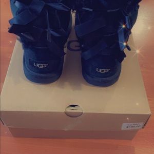 Ugg Black size 2 for girls